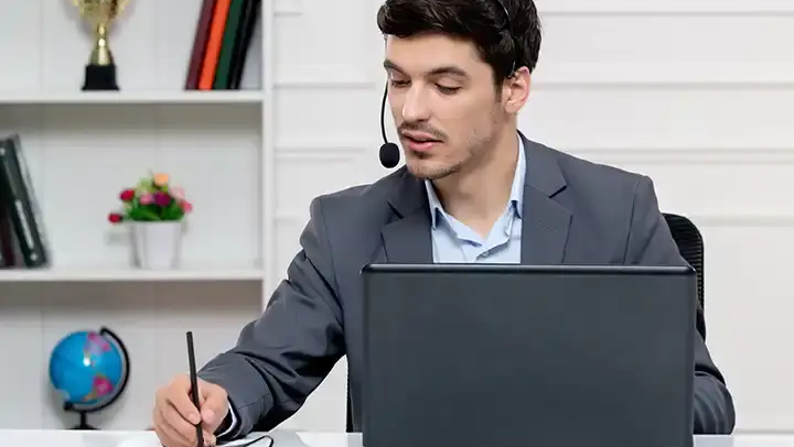 7 Steps to Build a Digital Transformation Framework That Scales Across GCCs