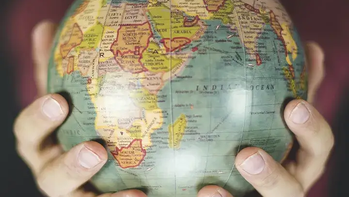 5 Best Global Business Hubs to Set Up Your GCC